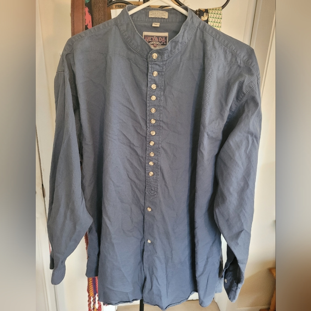 Vintage Nevada Button-Up Shirt